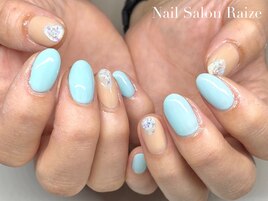 ニュアンスネイル/水色ネイル