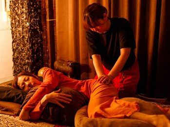 ナナイ☆カマイ 西梅田店の写真/バキバキ×ガチガチさんに損をさせない120分♪当サロンはボディケア内容がカスタマイズ可能なんです！