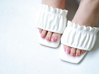 アバネイル 藤が丘(AVA NAIL)/【ニュアンスフットネイル】
