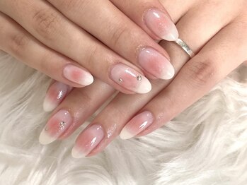 ヴェリタネイル(Verita nail)の写真/上品＆美しい指先に♪お客様のライフスタイルに合わせた、肌なじみのいいカラーをご用意！