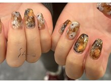 シー(SHE)/定額デザインネイル