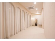 ビーティー(bT)/2階 個室ルーム