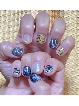 リフレンズ(Reフレンズ)/タイガー・ゼブラネイル