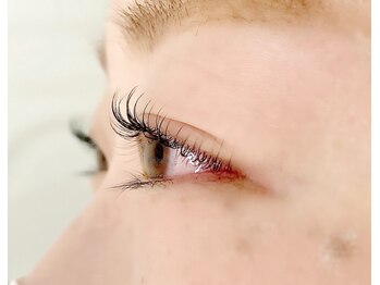 ベルーチェ(Beluce)/まつげパーマ★カールデザイン