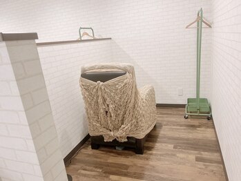 シュシュ(chou chou)の写真/周りの目を気にせずリラックス♪半個室でゆったり、あなただけの特別なまつげデザインを叶えます◎