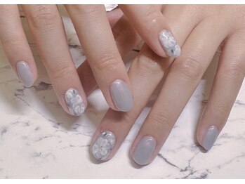 アルーシェ 平井(Alushe)/パールブルー×フラワーアート