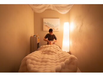 ミナミノシマ/施術風景