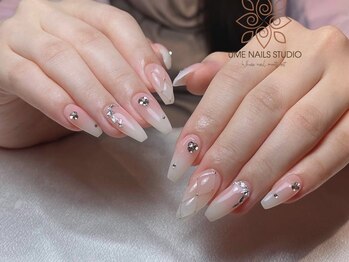 ウメネイルスタジオ(UME NAIL STUDIO)/題長さだしやり放題×つけ放