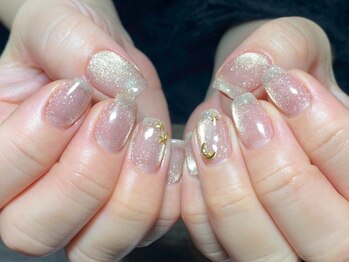 ネイルサロン イズ 目黒店(NAIL SALON iS)の写真/全席リクライニングの上質空間♪丁寧なケアが魅力の安心【2週間保証】