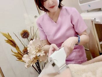 リスブラン 麻布十番(Lysblanc)の写真/お悩み別で使い分け【最新機器2台×極上手技のW効果】温め.潤い.引き締める◎凛と美しい究極のフェムケア♪