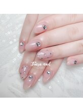ティアラネイル(tiaranail)/うるつやネイル