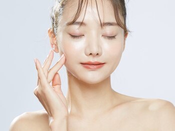 ホワイトラボ ライカム前店(White labo)/韓国肌管理専門店White labo