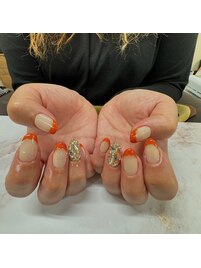 ビジューネイル！