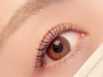 ミニュイ(minuit)の写真/まつ毛のダメージが気になる方に◎パーマ液を使わない【コスメリフト】でまつ毛ケアしながら可愛くカール♪