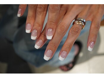 ハンドネイル/フレンチネイル