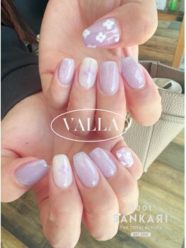 サンカリネイル バイ ヴァラ イオンモール新居浜店(sankari nail by VALLA)/ 韓国発VALLANAILフラッシュマグ