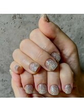 サロンドティス 学芸大学(salon de tis)/キラキラネイル