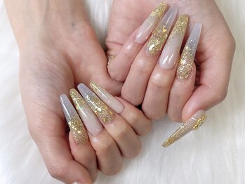 スカルプベース自由¥13000