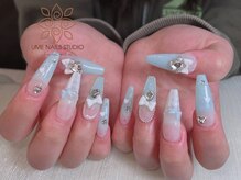 ウメネイルスタジオ(UME NAIL STUDIO)/ 長さだしやり放題×つけ放題