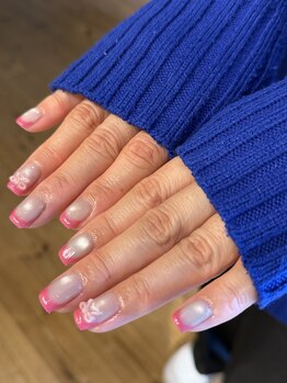 ビーチ ヘアーアンドネイル(BEACH HAIR&NAIL)/マグネットとフレンチ