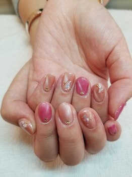 ビー(Nail&Eyelash Salon Bee)/キャッツアイネイル￥7000～