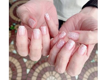 ネイルサロン リスタ(Rista)/シェル グラデ シンプル