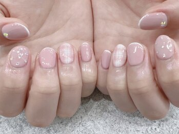 プライズアイリス アイラッシュ 池袋東口店(prize Iris eyelash)/バレンタイン風ガーリーネイル