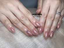 ラッキーネイル(LUCKY NAIL)/