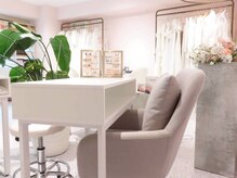 ブライドアンドグルーム(Bride and Groom)の雰囲気（駅近にサロン移転しました♪）