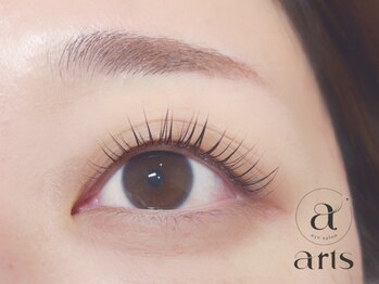 アーツ アイサロン 町田店(arts eyesalon)の写真/一重や奥二重の方でもまつ毛パーマでパッチリ目元でカワイイ☆【韓国風・束感まつ毛パーマ　¥8200→¥4500】