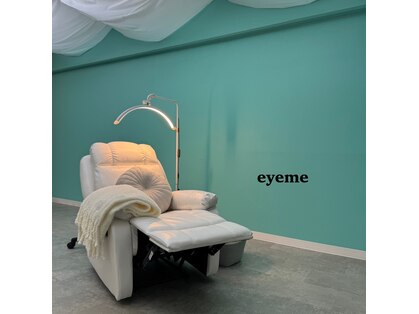 マツエク/まつげパーマ/パリジェンヌ/眉毛/フラットラッシュ　eyeme【アイミー】の写真