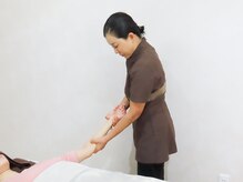 スロー(Slow)/【着衣】整体で気軽にボディケア