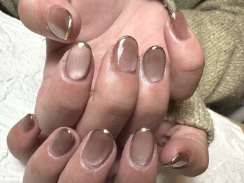 デューネイルスタジオ(dew nail studio)/うるうるマグネットフレンチ