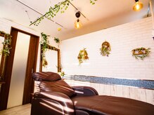 電動リクライニングのソファベット完備☆