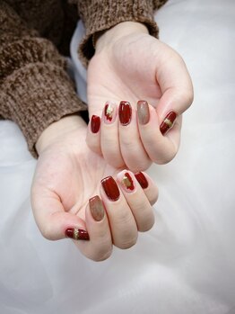 ティナ ネイルスタジオ(Tina Nail Studio)/持ち込みデザイン