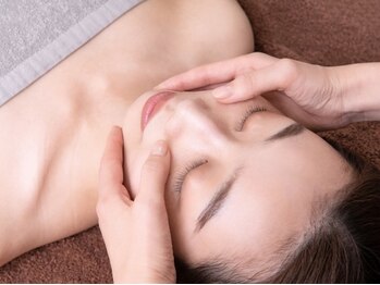 リーズ(Rees)の写真/艶肌エイジングケアでハリツヤUP！高濃度コラーゲンを肌深部に浸透♪《初回¥4000 60分》