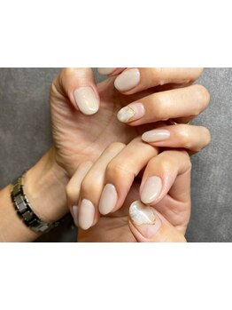 シンプル系（オフィス・日常）が得意