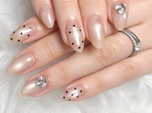 レアネイル(Le'a nail)の雰囲気（綺麗めシンプルデザイン、キラキラデザインが人気です♪）