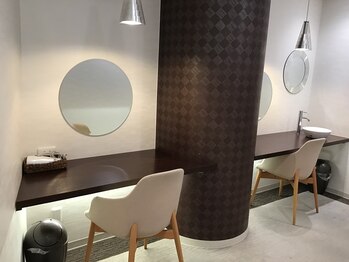 ビオモ 銀座(BIOMO)/メイクルーム