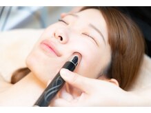 エステ ド マシェリ―の雰囲気（お手入れ直後から効果を実感いただけます。ハリのある透明肌に）
