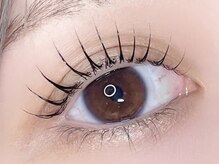 ピリナ(Pilina)/パリジェンヌラッシュリフト