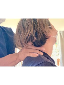 首・肩のつらさを改善したい