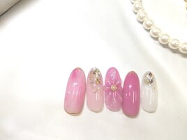 ぷっくりフラワーネイル