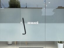 ムギ(mugi)の雰囲気(店舗前駐車場1台、専用駐車場2台、駐輪場有り!)