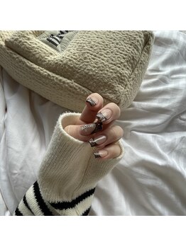 ムーイ 外苑前(mooi.)/marble french