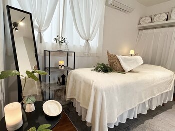 セミル(SEMIRU)の写真/今話題の耳ツボジュエリー◇当店で手軽に体験！オシャレを楽しみながら美容や健康をサポートいたします♪