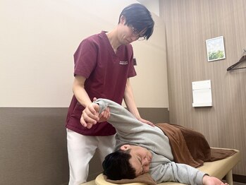 げんき堂整骨院/げんき堂鍼灸院 イオンタウン仙台富沢の写真/【肩甲骨×全身調整60分¥9,900→¥6,600】岩のようなガチガチの首肩!豊富な知識×自慢の高技術でコリを改善!