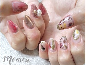 モニカ(MONICA)/秋カラー☆押し花ネイル