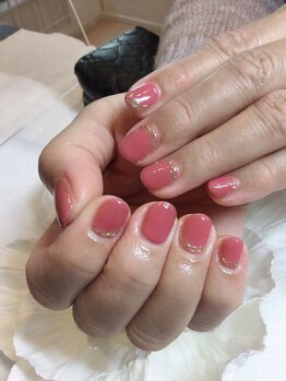 メグ ネイル(megu)/