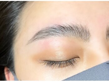 キャッツアイ東京 新宿店(Cat's eye TOKYO)/ハリウッドブロウリフト